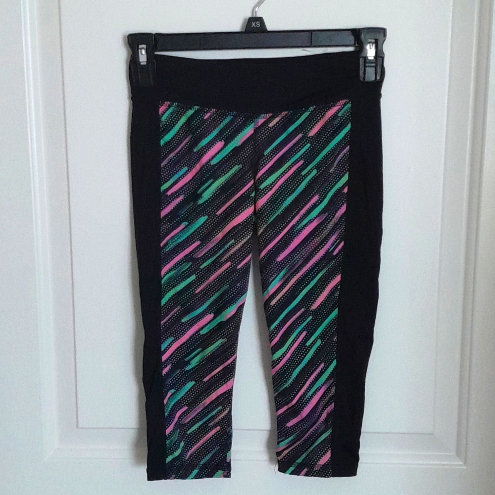 Girls Size 7/8 Capris